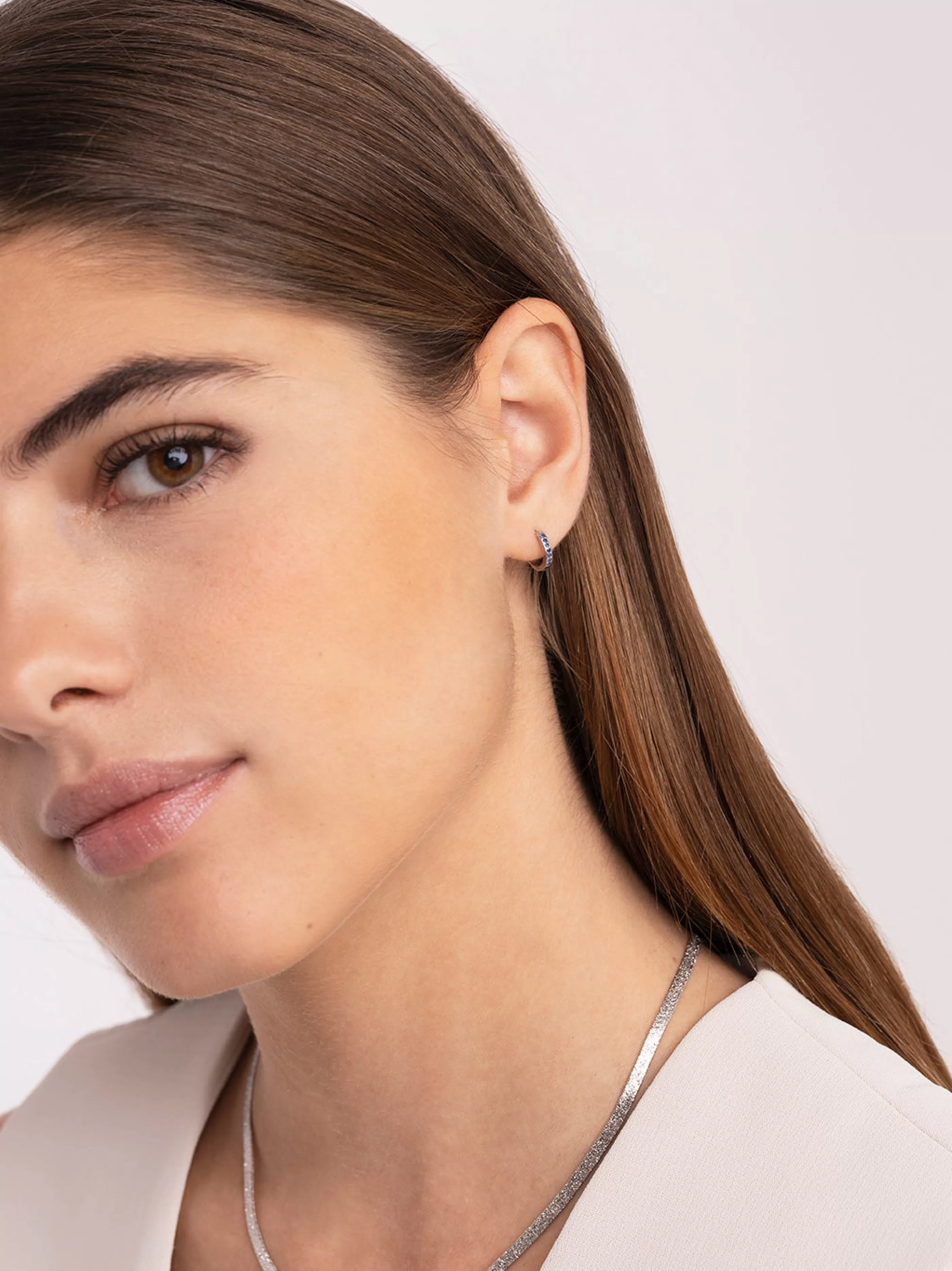 SINGULARU Pendiente Suelto Aro Grace Oro Blanco 9Kt Con Zafiros- Joyas Oro 9Kt